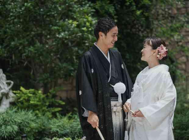 みんなの温かい笑顔が溢れる結婚式・披露宴の挙式実例画像