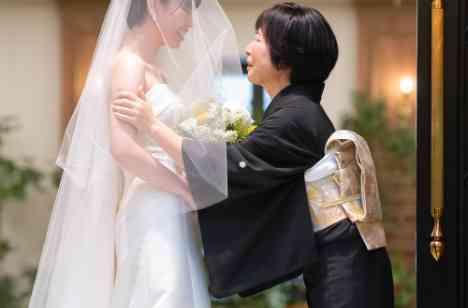 大好きなゲスト1人1人との過ごす絆を深める時間の挙式画像