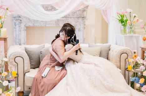 幸せいっぱいのお花畑の中で結婚式を・・の披露宴画像