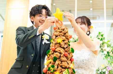 大好きなゲストに囲まれ…好きが詰まった結婚式♡の披露宴画像