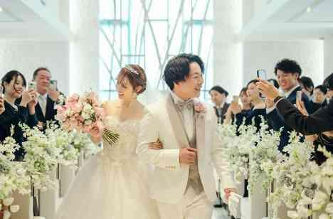 大好きな空間ですごす プリンセスWedding♡の挙式画像