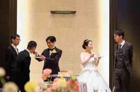 ”家族に感謝を伝える”アットホームな結婚式の挙式画像
