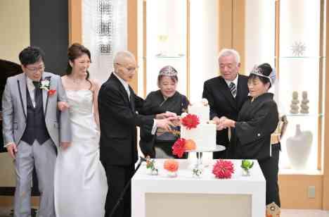 家族の いままで と これから をつなぐ日の演出画像