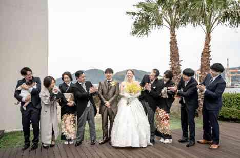 お酒が大好きな二人の「宴」のような結婚式の準備・打ち合わせ画像