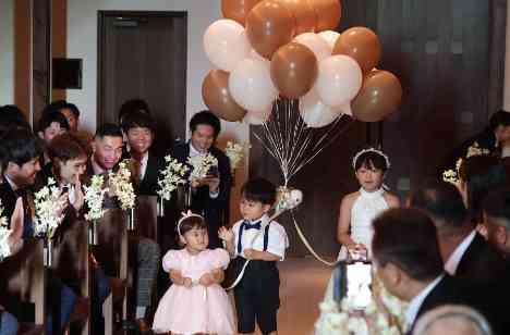 みんなをまきこむ♡愛されWEDDING♡の挙式画像