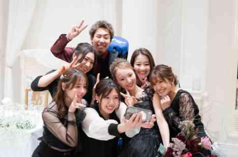 【大切な家族と迎える6年越しの結婚式】の披露宴画像