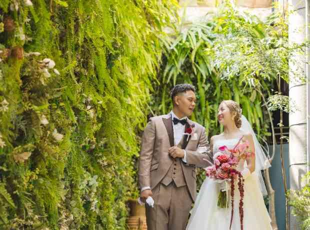 家族３人の思い出に。POPでお洒落な結婚式！の挙式実例画像