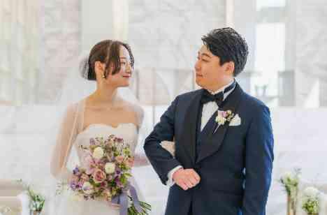 ゲストと笑顔で紡ぐかけがえのない時間の挙式画像