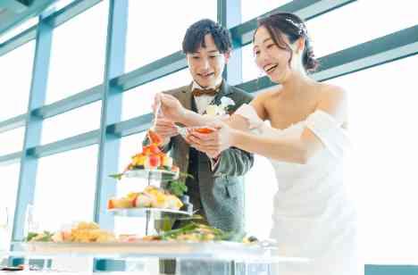 ご友人と楽しむラフだけど特別な1日を♡の披露宴画像