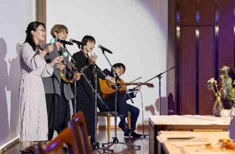 個性と感謝を込めた おふたり流WEDDINGの演出画像