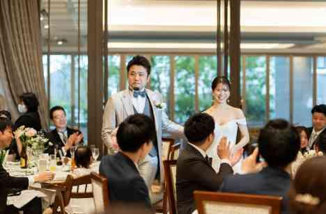 大聖堂と上質空間で叶える大人のクラシカル婚の演出画像