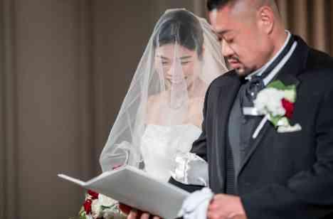 【繋がっていく皆様からの愛情】ゲスト様と行う結婚式の挙式画像