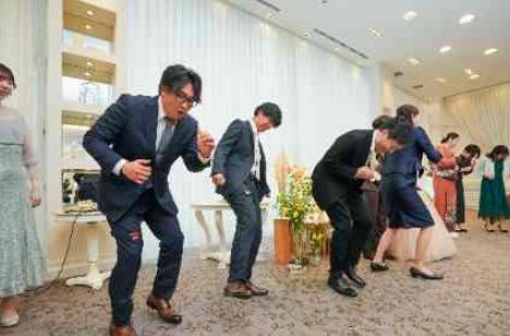 ゲストを巻き込み笑顔いっぱいの一日をの演出画像