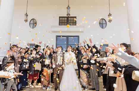 ゲスト参加型！一緒に創り上げる結婚式の挙式画像