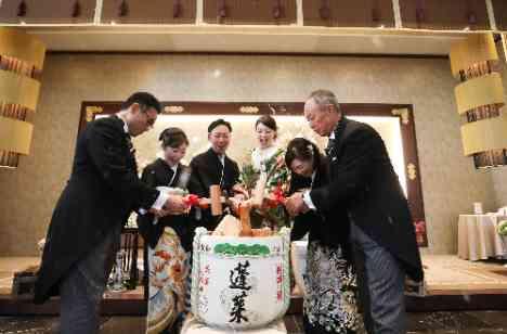 憧れの衣装と場所で希望を詰め込んだ結婚式を…の演出画像