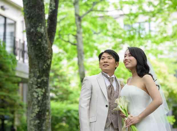 大好きな軽井沢でゲストと過ごすリゾート婚の挙式実例画像