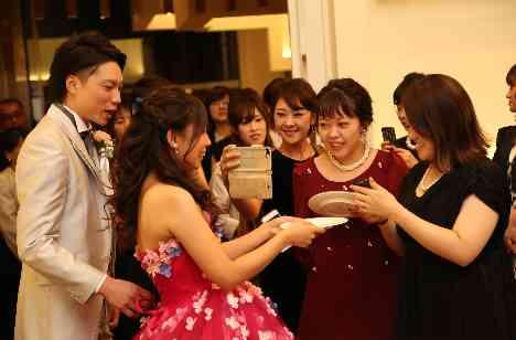 笑顔溢れるHappy♥Weddingの披露宴画像