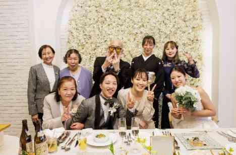 好きなものをたくさん詰め込んだ結婚式♡の披露宴画像