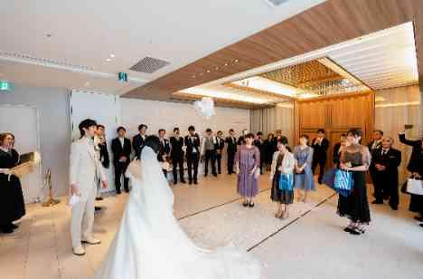 大切な方たちに感謝の気持ちをこめて・・・♡の披露宴画像