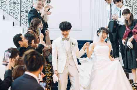 楽しくわいわい過ごすWedding partyの挙式画像