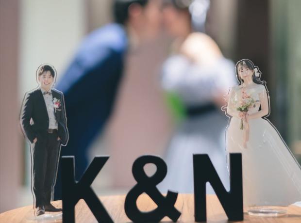 アイドルのようなキラキラ空間を楽しんでの挙式実例画像