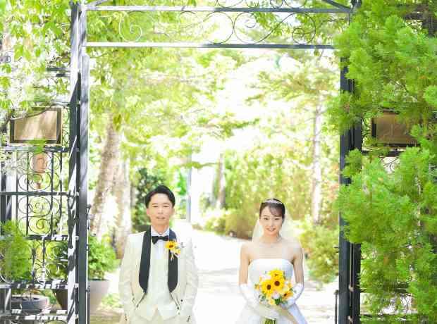 桜の中で和装前撮りとアットホームパーティーの挙式実例画像