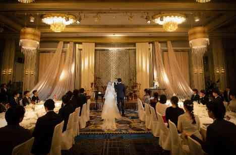 宴内挙式でアットホームなWeddingの挙式画像
