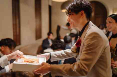 二人が主役だけじゃない、みんなと創る特別な1日♪の挙式画像