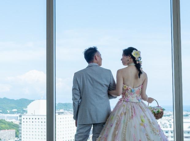 天空のバンケットで大人weddingの挙式実例画像