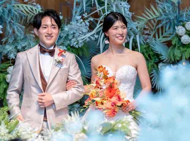 ゲストを巻き込んだ笑顔溢れるWeddingの挙式実例画像
