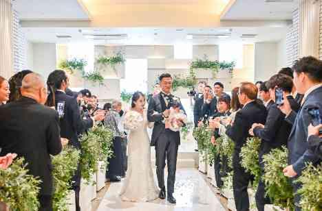 "家族"と共に紡いだ特別な結婚式の日の挙式画像