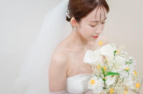 みんなが気軽に楽しめる、海をイメージした結婚式の準備・打ち合わせ画像