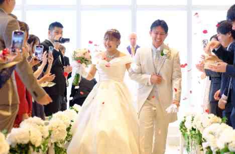 おふたりの笑顔が皆を幸せに♡ハートフルな1日の挙式画像