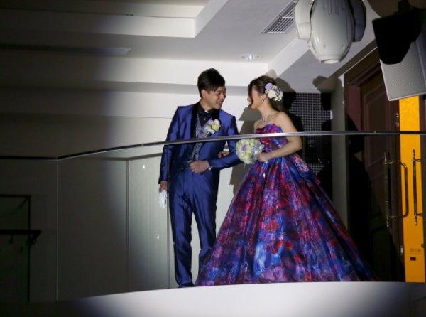 自分達らしさ全開の笑顔溢れる結婚式の挙式実例画像