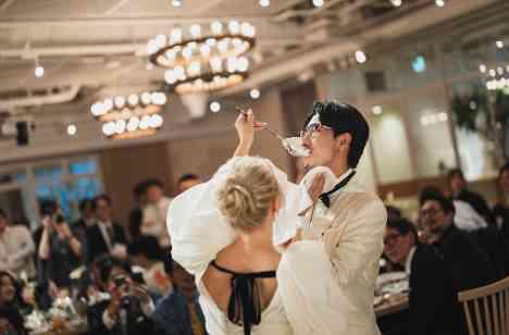 お二人らしいラグジュアリーコーデWedding☆の挙式画像