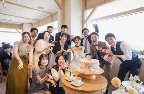 ユーモアと涙が彩る、世界に1つのハッピーストーリーの演出画像