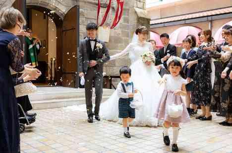 ゲスト全員が楽しめる結婚式をテーマに♡の挙式画像