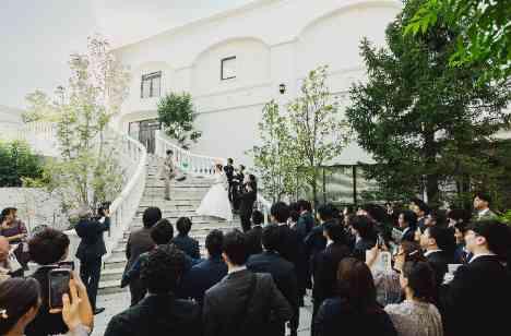 【二部制WEDDING】家族も友人も大満足の1日の演出画像