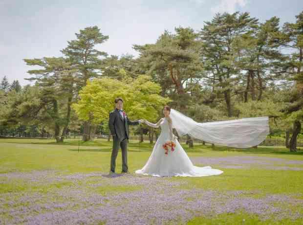 笑顔あふれる、わたしたちらしい結婚式の挙式実例画像