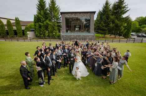 笑顔あふれる、わたしたちらしい結婚式の準備・打ち合わせ画像