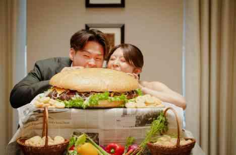 笑顔あふれる、わたしたちらしい結婚式の披露宴画像