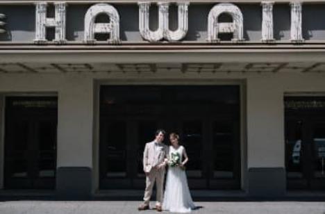 笑顔につつまれた“ALOHA”の瞬間の演出画像