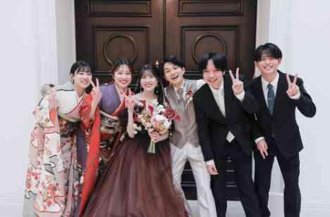 ゲストと触れ合う記録よりも記憶に残る結婚式の披露宴画像
