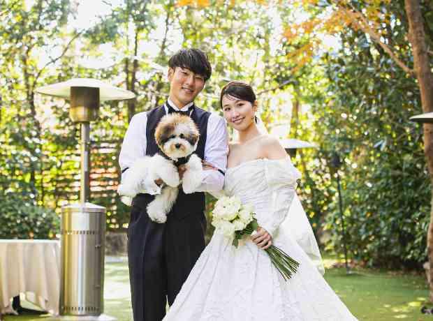 家族×友人×愛犬とともに過ごす思い出に残る結婚式の挙式実例画像