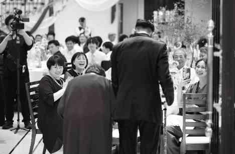 ひまわりのようにまっすぐな思いを伝えるの披露宴画像