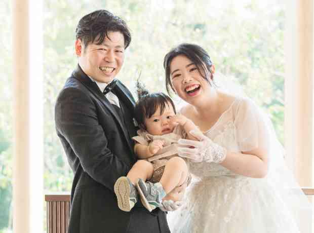 カジュアルで自由
子ども達も楽しめるウエディングの挙式実例画像