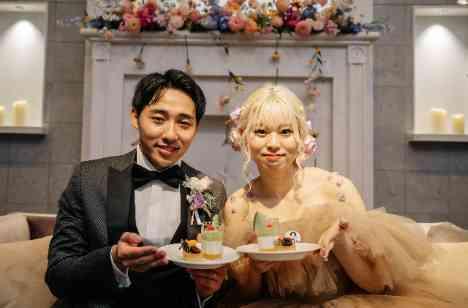 光の演出で、お二人らしい世界観でゲストをおもてなしの演出画像