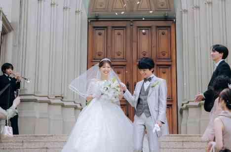 ずっと、いっしょに。感謝と誓いを未来へ繋ぐ結婚式の挙式画像
