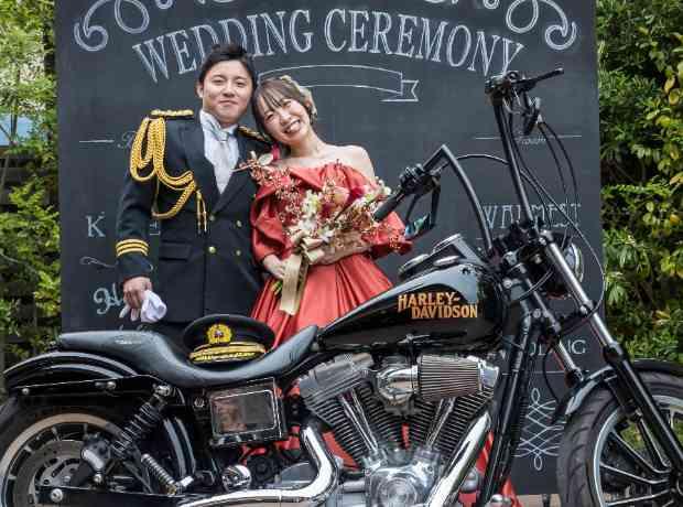 堅苦しくなくカジュアルに楽しむ結婚式の挙式実例画像