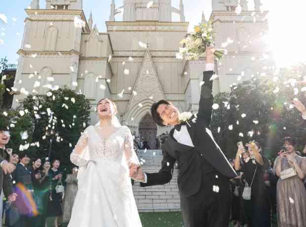 ご新婦様のお誕生日に♪130名様と過ごすPartyの挙式実例画像